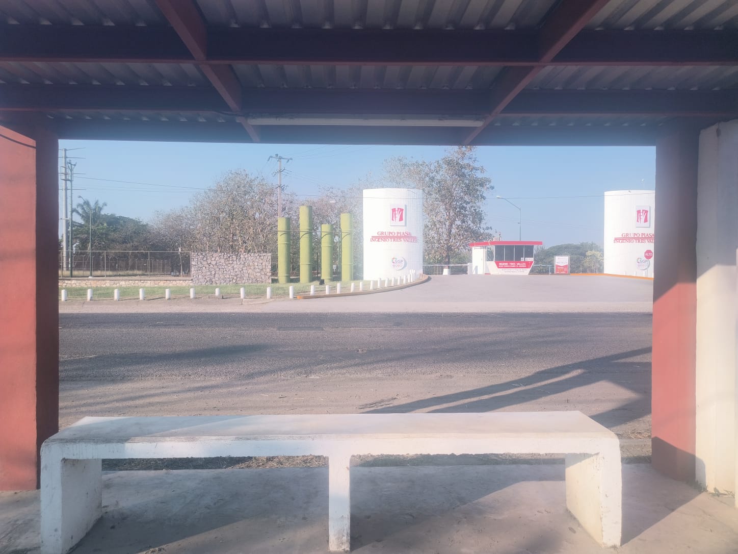 Ingenio Tres Valles desde la parada de autobús